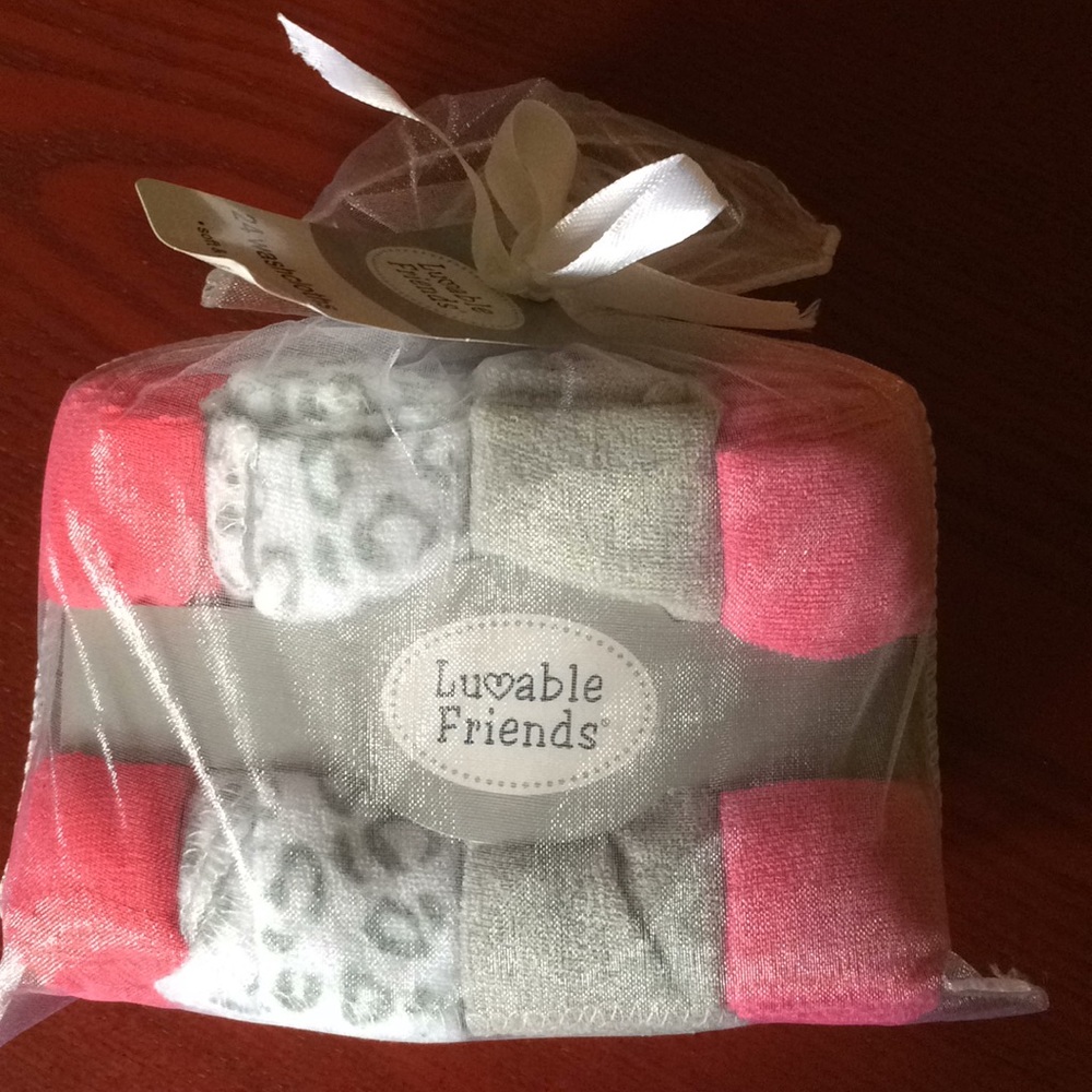 Pack of 24 wash cloths